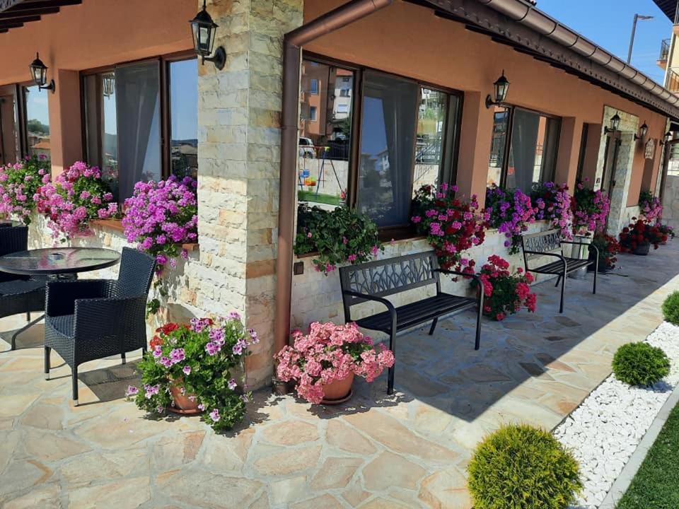 Hotel Perla à Dospat Extérieur photo